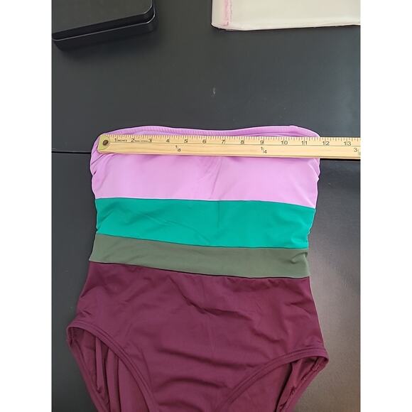Kate Spade Colorblock One-Piece Swimsuit Raisin Small NWOT - Picture 4 of 10